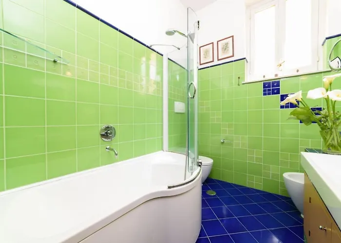 La Camelia Апартаменты *